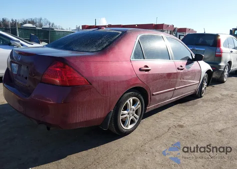 2006 Honda Accord 2.4 Ex из США, поврежденный, VIN 1HGCM56766A102393